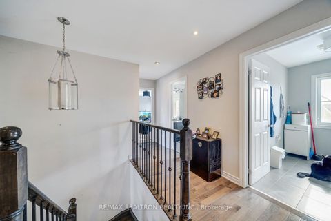 Photo 29 at 22 Northern Dancer Drive, Windfields, Oshawa