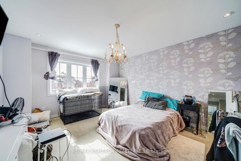 Photo 35 at 22 Northern Dancer Drive, Windfields, Oshawa