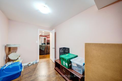 Photo 45 at 22 Northern Dancer Drive, Windfields, Oshawa