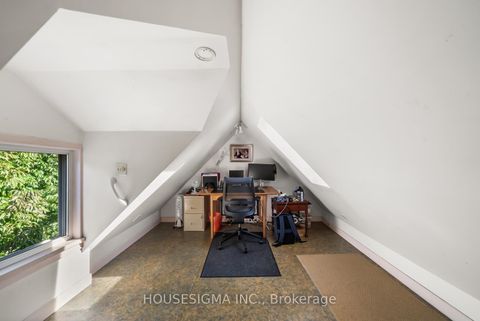 Photo 31 at 172 Ashdale Avenue, Coxwell, Toronto