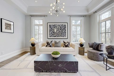 Photo 4 at 15 Davina Circle, Aurora Estates, Aurora