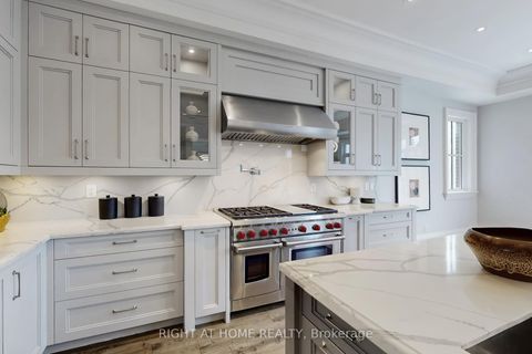 Photo 15 at 15 Davina Circle, Aurora Estates, Aurora