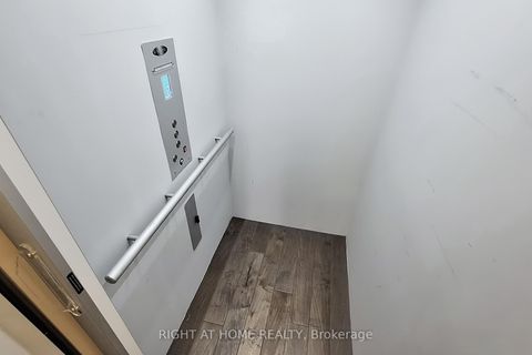 Photo 24 at 15 Davina Circle, Aurora Estates, Aurora