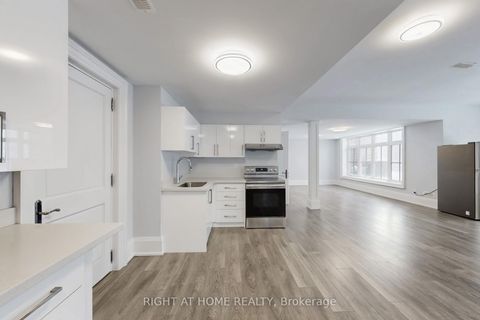 Photo 45 at 15 Davina Circle, Aurora Estates, Aurora