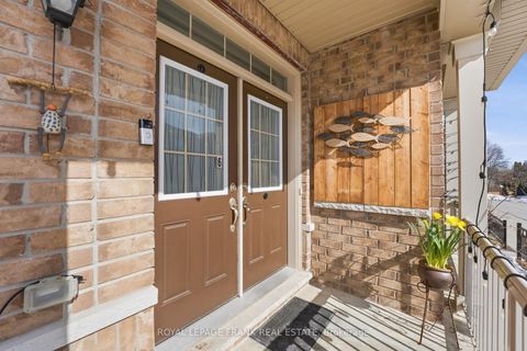 Photo 1 at 6 Aldridge Lane, Newcastle, Clarington