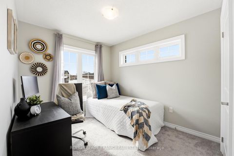 Photo 37 at 6 Aldridge Lane, Newcastle, Clarington