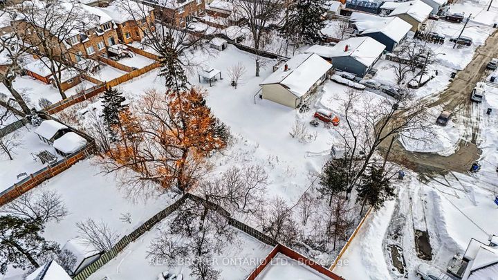 Photo 31 at 1069 Roosevelt Road, Lakeview, Mississauga