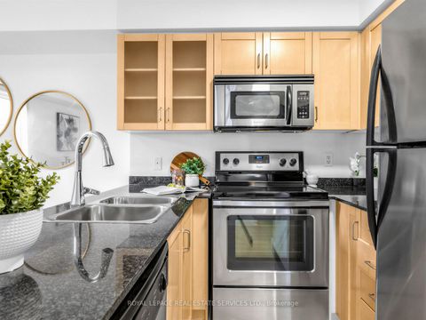 Photo 7 at 515 - 46 East Liberty Street, Niagara, Toronto