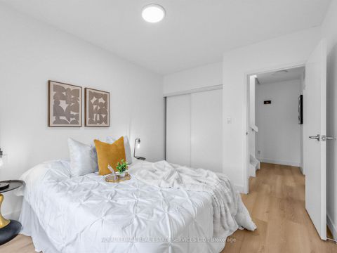 Photo 21 at 515 - 46 East Liberty Street, Niagara, Toronto