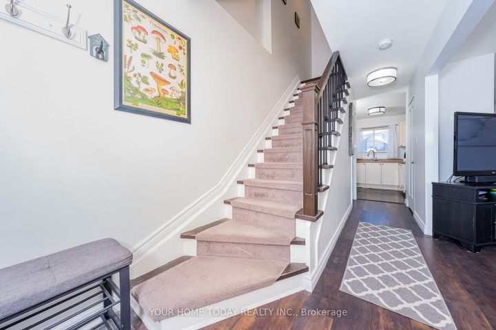 Photo 16 at 29 - 108 Sinclair Avenue, Georgetown, Halton Hills