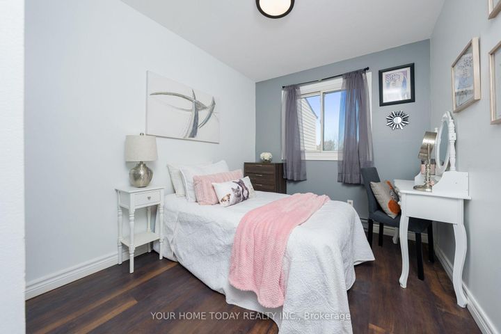 Photo 24 at 29 - 108 Sinclair Avenue, Georgetown, Halton Hills