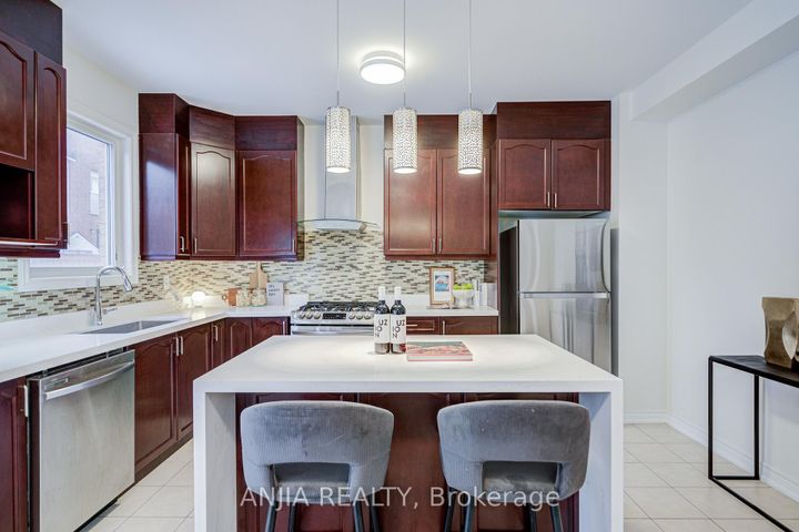 Photo 18 at 74 Hammersly Boulevard, Wismer, Markham