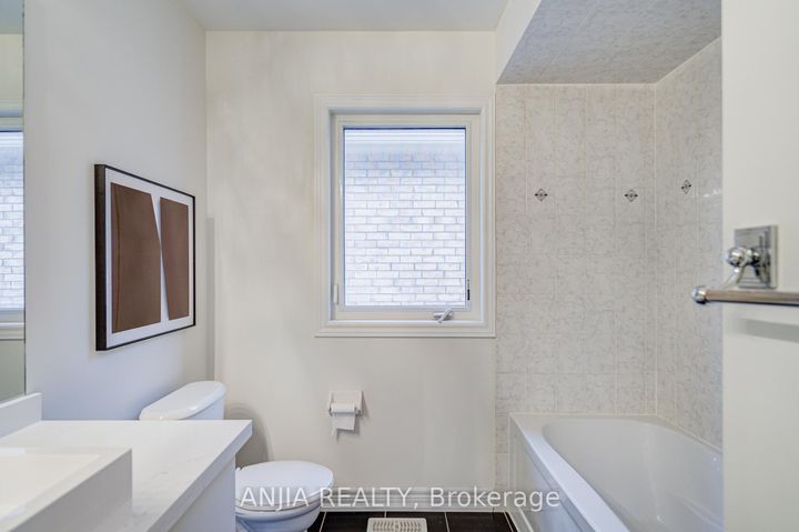 Photo 30 at 74 Hammersly Boulevard, Wismer, Markham