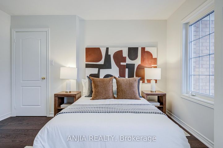 Photo 33 at 74 Hammersly Boulevard, Wismer, Markham