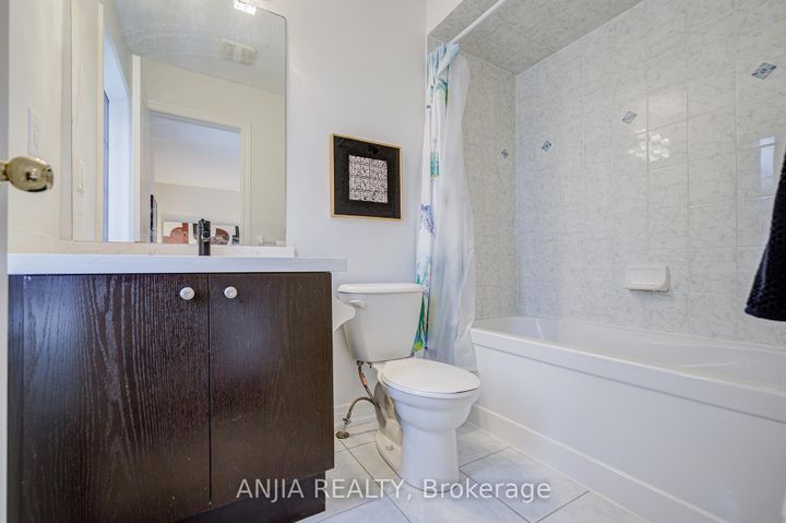 Photo 35 at 74 Hammersly Boulevard, Wismer, Markham