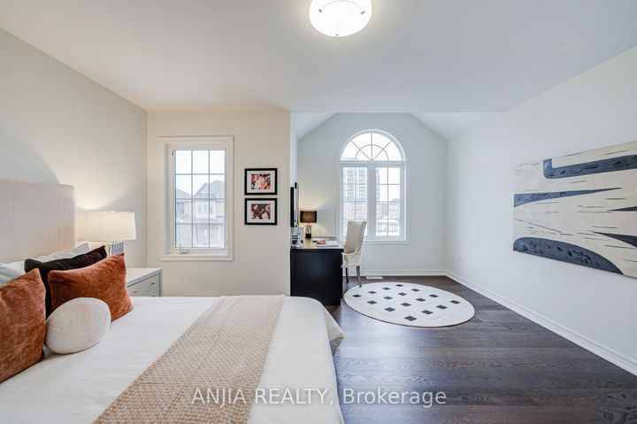 Photo 37 at 74 Hammersly Boulevard, Wismer, Markham