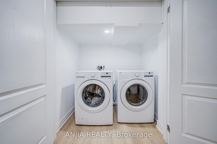 Photo 45 at 74 Hammersly Boulevard, Wismer, Markham