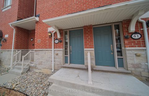 Photo 4 at 43 Ormerod Lane, Devonsleigh, Richmond Hill