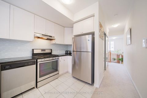 Photo 13 at 43 Ormerod Lane, Devonsleigh, Richmond Hill