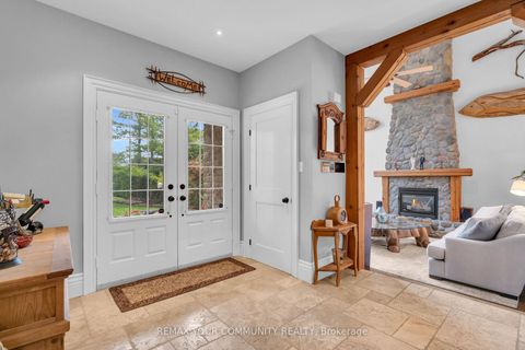 Photo 12 at 515 Lake Drive E, Historic Lakeshore Communities, Georgina