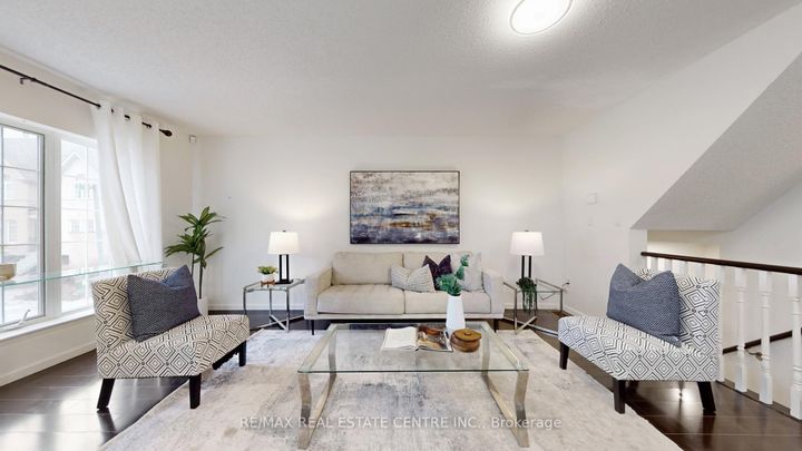 Photo 7 at 12 - 80 Strathaven Drive, Hurontario, Mississauga