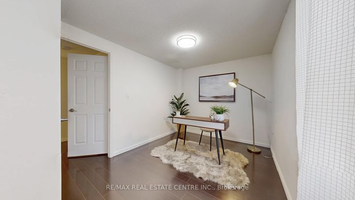 Photo 23 at 12 - 80 Strathaven Drive, Hurontario, Mississauga