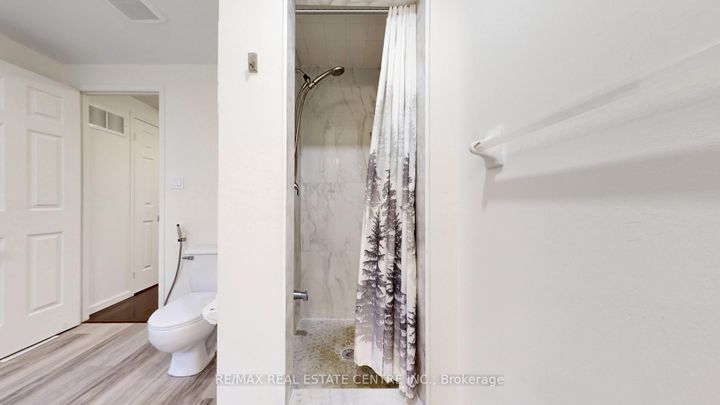 Photo 40 at 12 - 80 Strathaven Drive, Hurontario, Mississauga