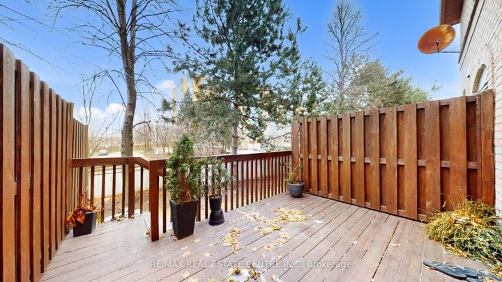 Photo 45 at 12 - 80 Strathaven Drive, Hurontario, Mississauga