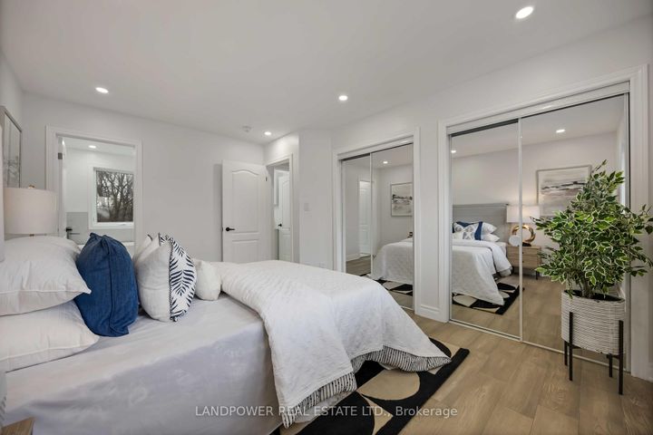 Photo 29 at 195 Phyllis Avenue, Cliffcrest, Toronto