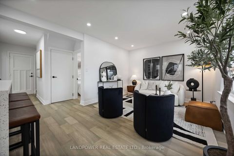 Photo 10 at 195 Phyllis Avenue, Cliffcrest, Toronto