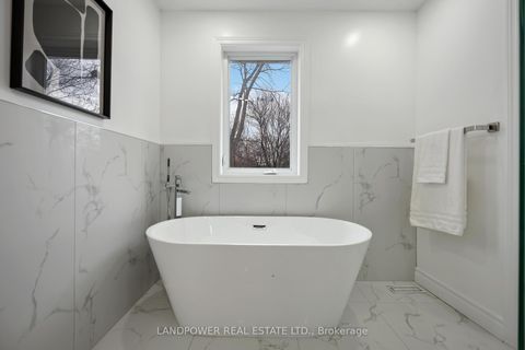 Photo 31 at 195 Phyllis Avenue, Cliffcrest, Toronto