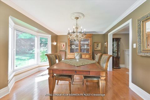 Photo 18 at 7 Skyview Lane, Aurora Estates, Aurora