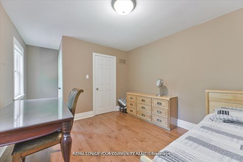 Photo 24 at 7 Skyview Lane, Aurora Estates, Aurora