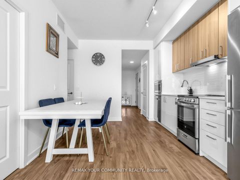 Photo 9 at 1510 - 30 Upper Mall Way, Brownridge, Vaughan