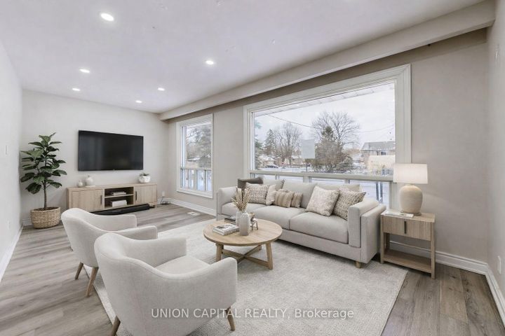 Photo 2 at 3 Valia Road, West Hill, Toronto