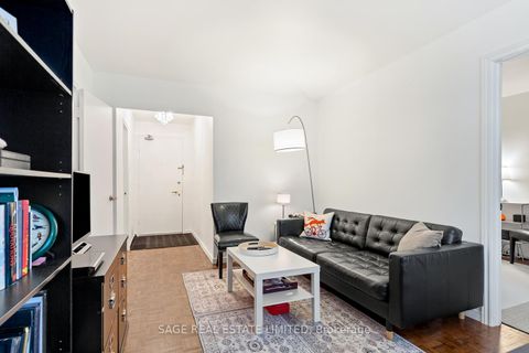 Photo 2 at 203 - 575 Avenue Road, St. Clair, Toronto