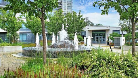 Photo 2 at 307 - 75 North Park Road S, Beverley Glen, Vaughan