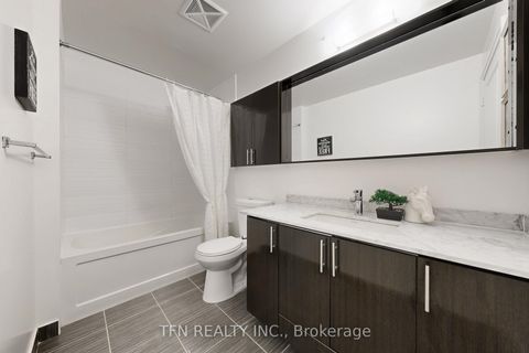 Photo 15 at 307 - 75 North Park Road S, Beverley Glen, Vaughan