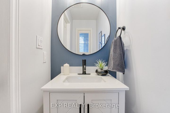 Photo 5 at 114 Marina Point Crescent, Winona Park, Hamilton