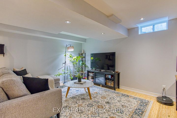 Photo 29 at 114 Marina Point Crescent, Winona Park, Hamilton