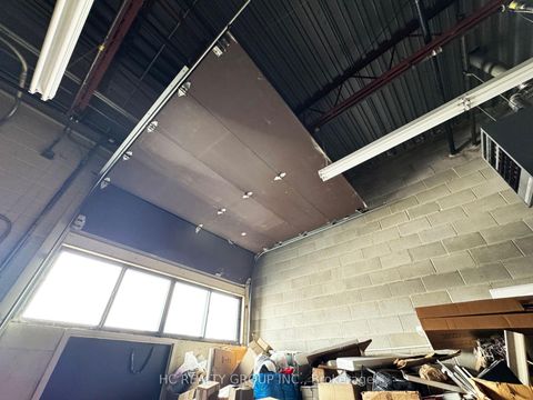 Photo 9 at 16 - 3300 Steeles Avenue W, Concord, Vaughan