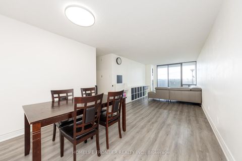 Photo 2 at 608 - 10 Tangreen Crescent, Newtonbrook West, Toronto