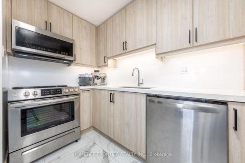 Photo 5 at 608 - 10 Tangreen Crescent, Newtonbrook West, Toronto