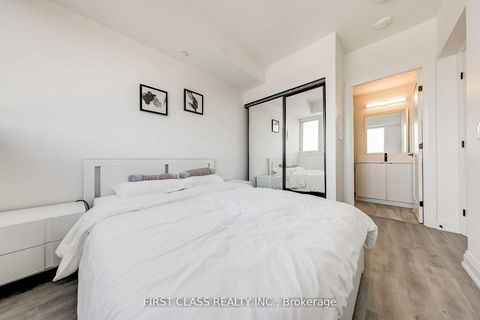 Photo 13 at 904 - 2369 Danforth Avenue, Danforth, Toronto