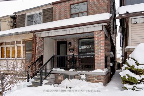 Photo 2 at 120 Rosethorn Avenue W, Pellam Park, Toronto