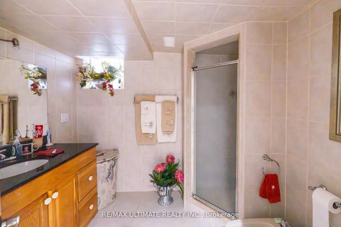 Photo 23 at 120 Rosethorn Avenue W, Pellam Park, Toronto