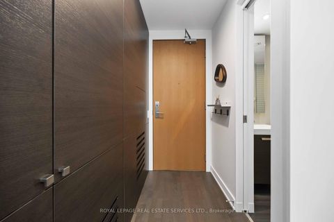 Photo 4 at 1128 - 629 King Street W, Waterfront Communities C1, Toronto