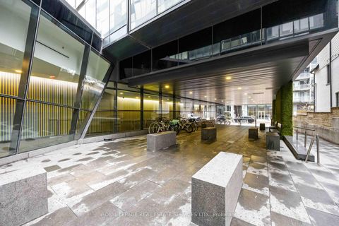 Photo 27 at 1128 - 629 King Street W, Waterfront Communities C1, Toronto