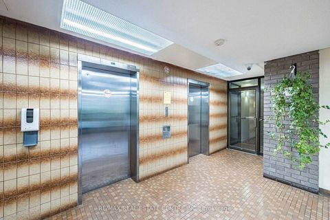 Photo 5 at Ph4/604 - 3625 Lakeshore Boulevard, Long Branch, Toronto