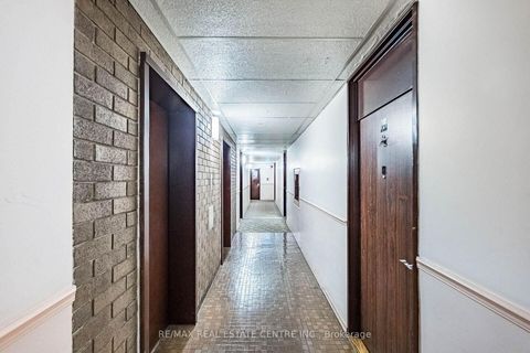 Photo 7 at Ph4/604 - 3625 Lakeshore Boulevard, Long Branch, Toronto